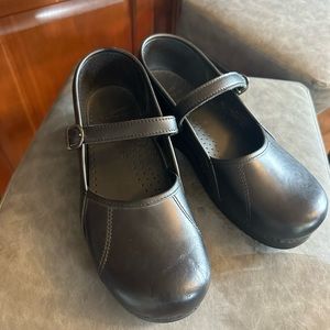 Dansko Mary Jane 41 sz 10